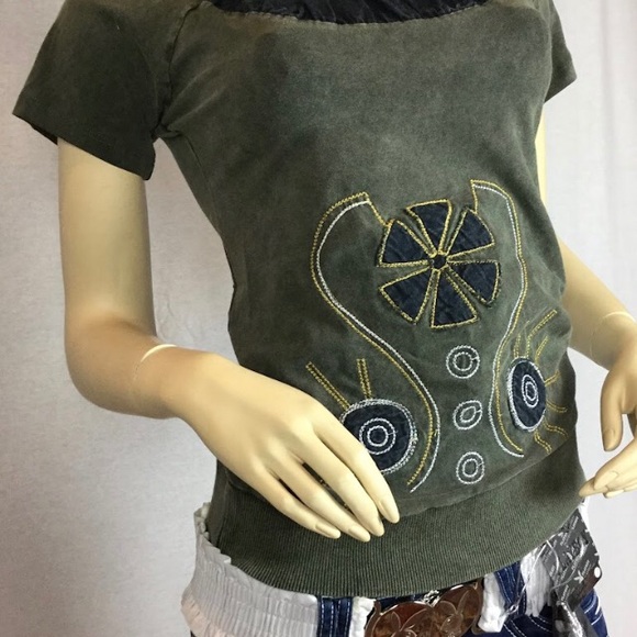 Dark grey denim blue front applications Women’s denim stretchy top short sleeve. - Picture 1 of 9
